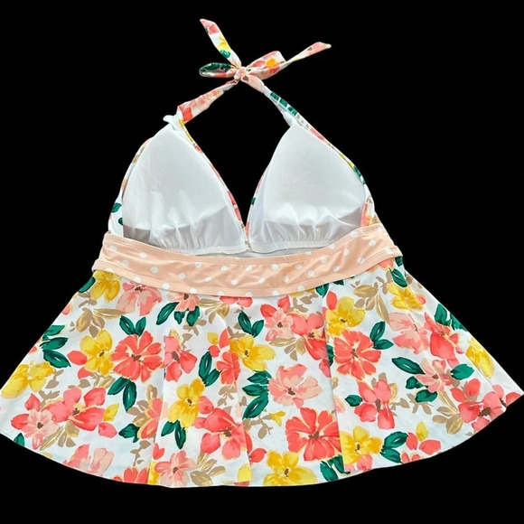 NWT Time and Tru Size 1X 16W 18W Floral halter Tankini swim Top New Swimsuit - Picture 2 of 4